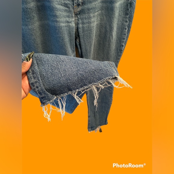 Old Navy - Picture 2 of 4